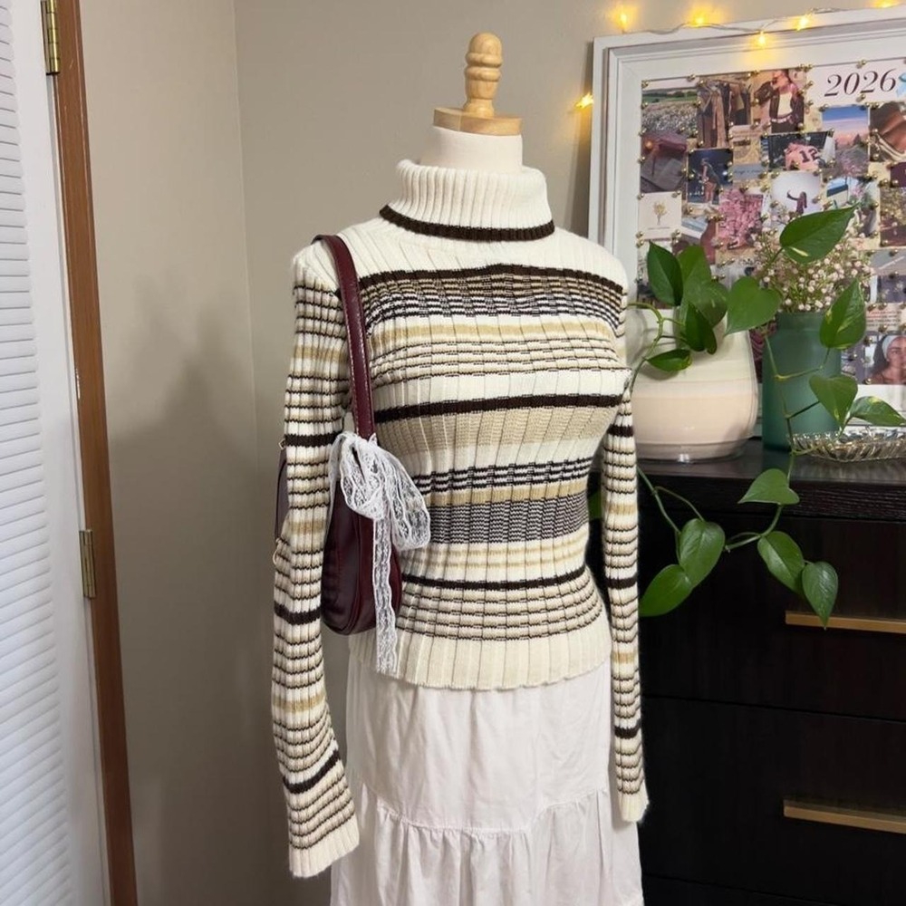 Vintage Y2K Rave Brown & White Striped Turtleneck Knit Sweater